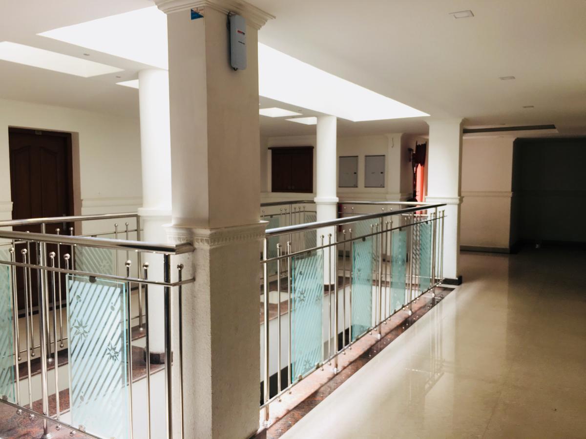 Sathya Inn Гуруваюр Экстерьер фото